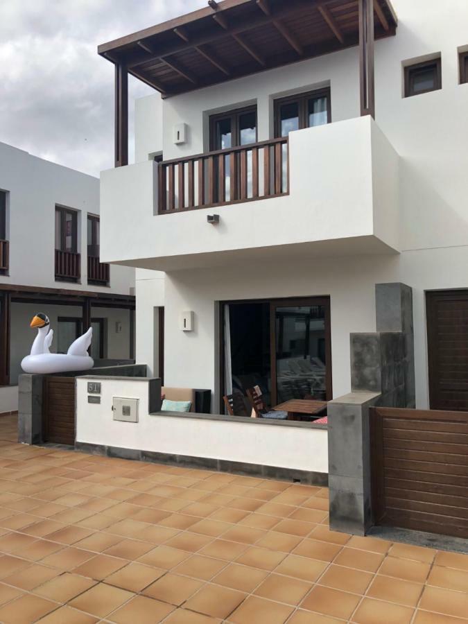 Noray Swan Villa ปูแอร์โตกาเลโร ภายนอก รูปภาพ